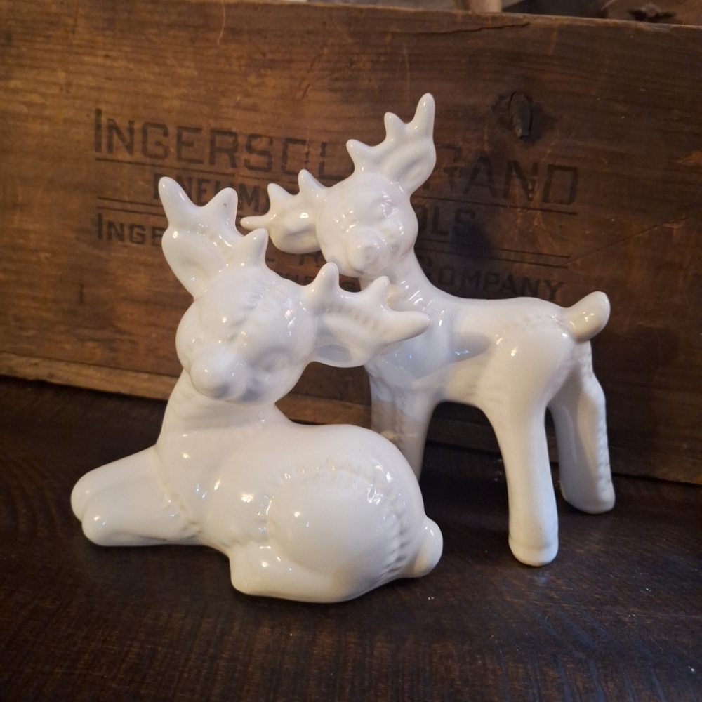 Vintage White Deer/Reindeer set of 2